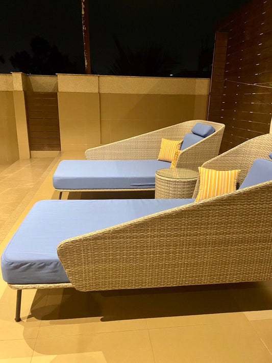 Giza Lounger